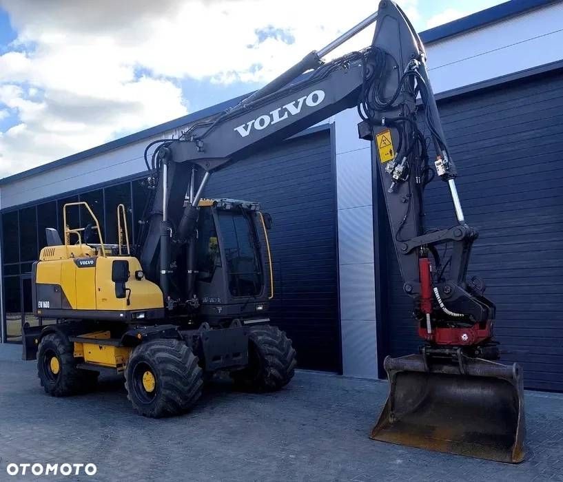 VOLVO ew 160 d Koparka kołowa 67 687 €