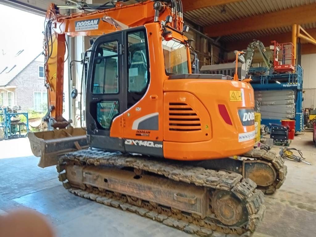 Doosan dx 140 lcr Crawler excavator €78,500