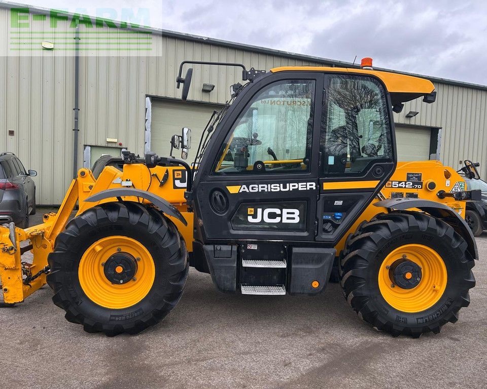 JCB 542-70 AGRI Super Telescopici 68.667 €