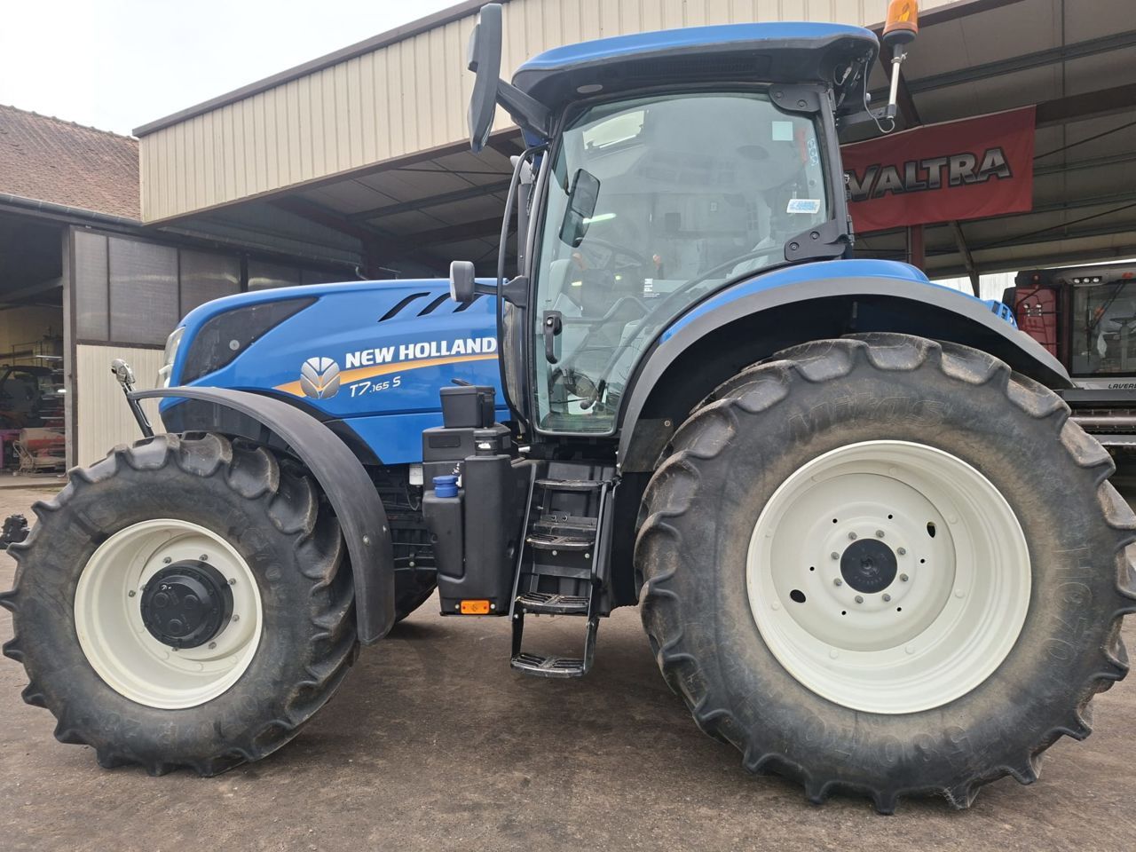 New Holland T7.165 S Tractor 80.000 EUR