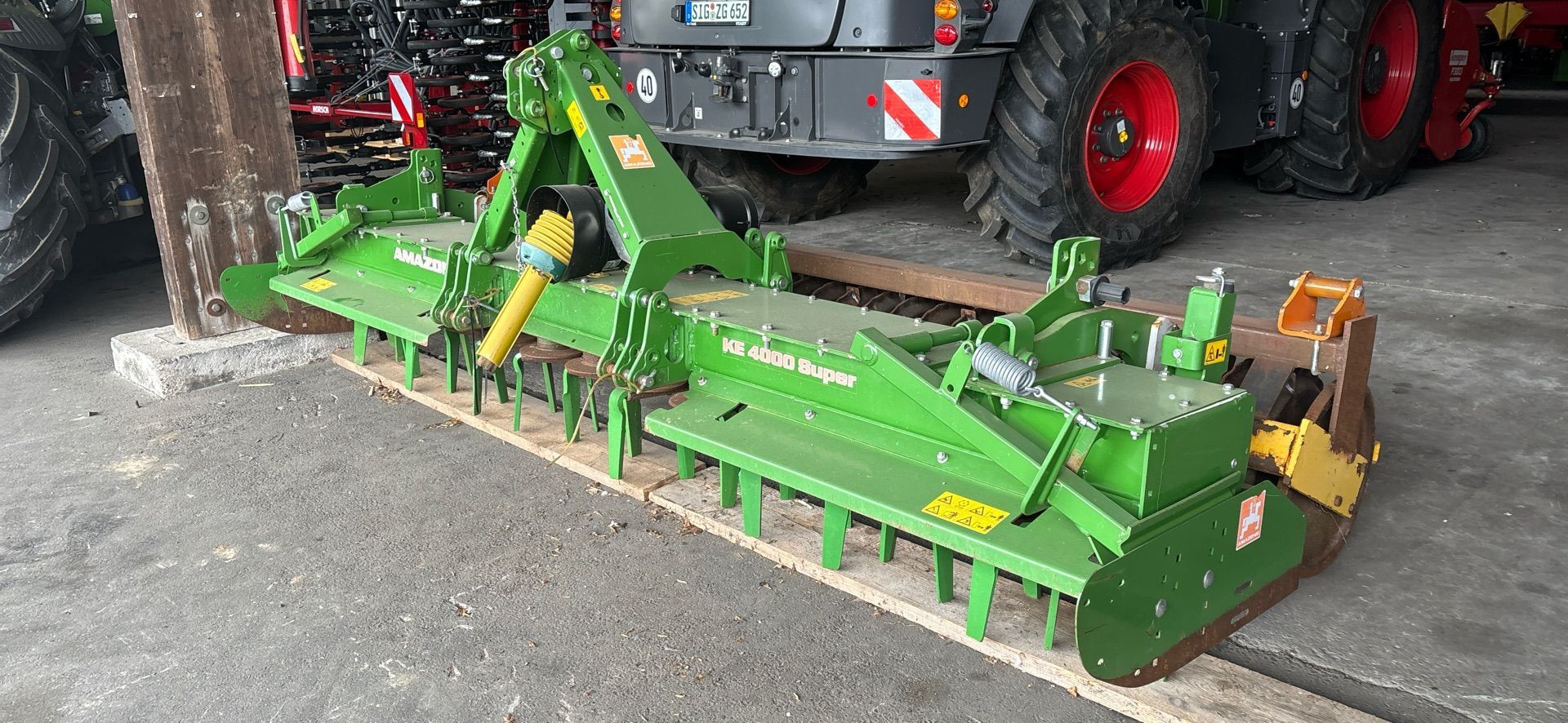E-FARM: Amazone KE 4000 Super - Kreiselegge - id ATLFIKX - 10.500 € - Baujahr: 2019 - Deutschland
