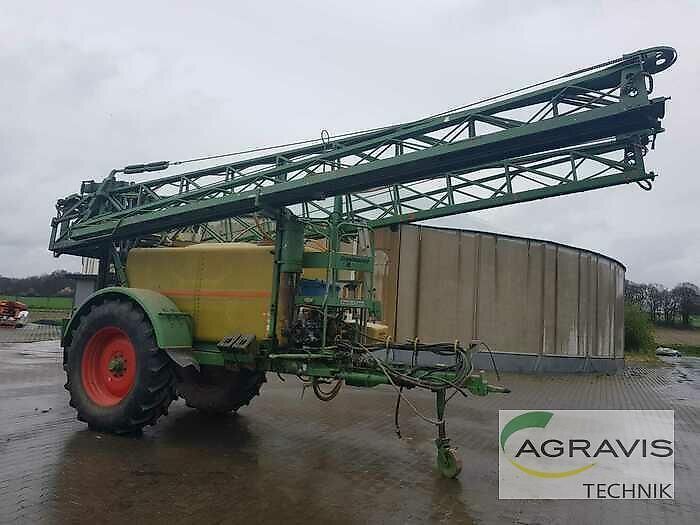 E-FARM: Dammann anp 4033 - Opryskiwacz - id IYTQB2T - 8500 € - Rok produkcji: 2000 - Niemcy