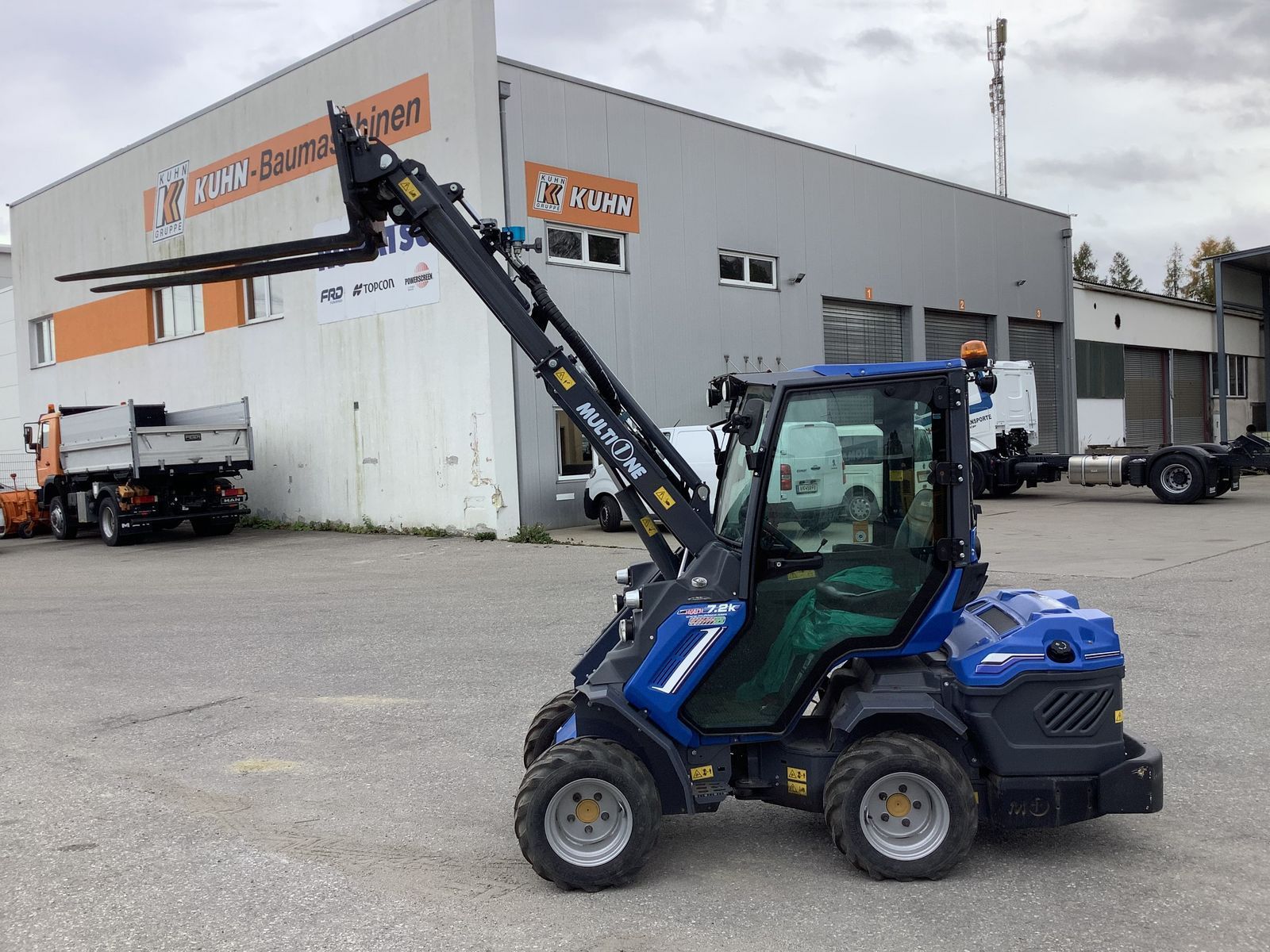 Multione 7.2 K Pala gommata 31.000 €