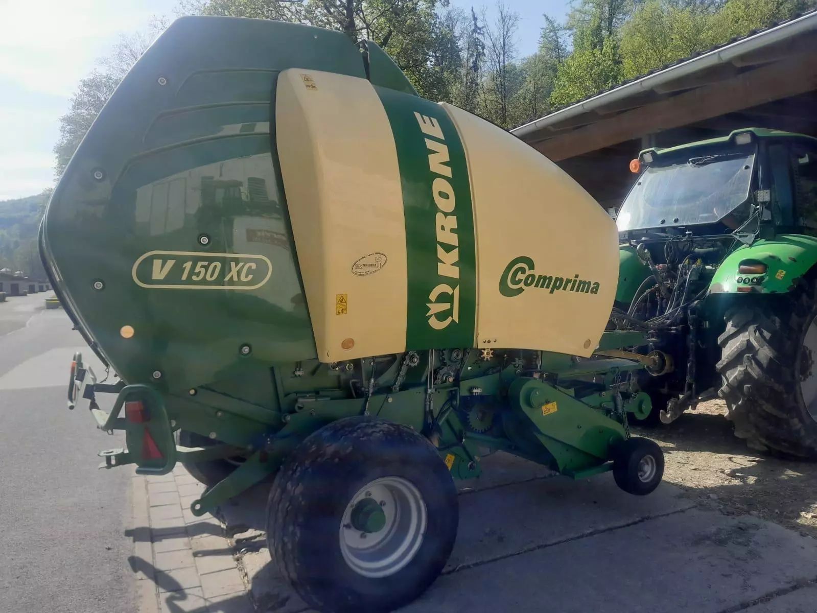 E-FARM: Krone Comprima V 150 XC - Pressa - id GHRVZEP - Anno di costruzione: 2011 - Cechia