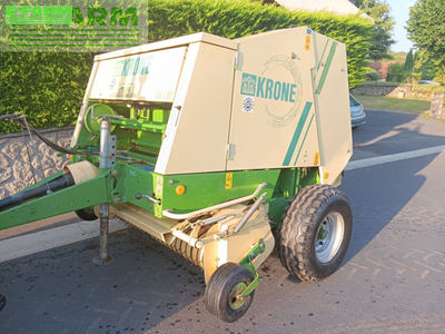 E-FARM: Krone KR 130 - Πρέσσα - id HVZBSVG - 7.800 € - Χρονία: 2001 - Γαλλία