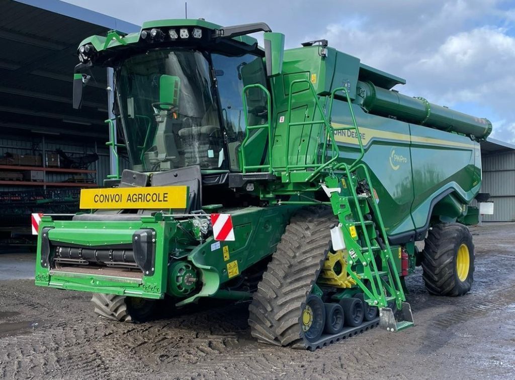 John Deere X9 1100 Mietitrebbia 525.000 €