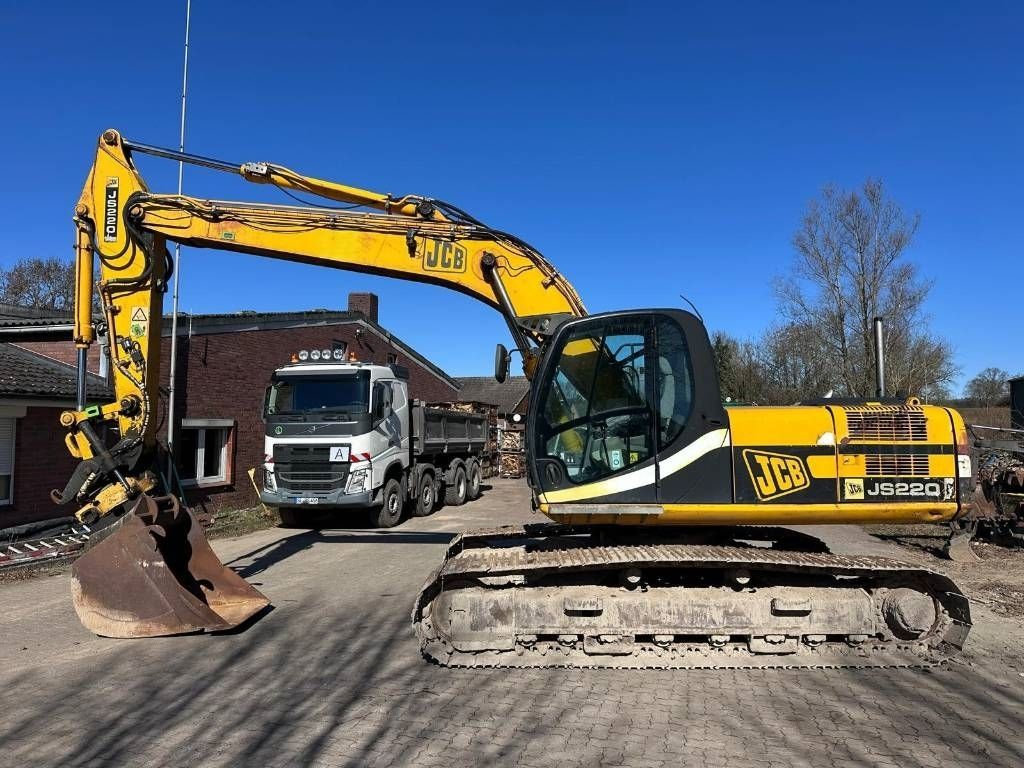 JCB 175 Crawler excavator €33,000