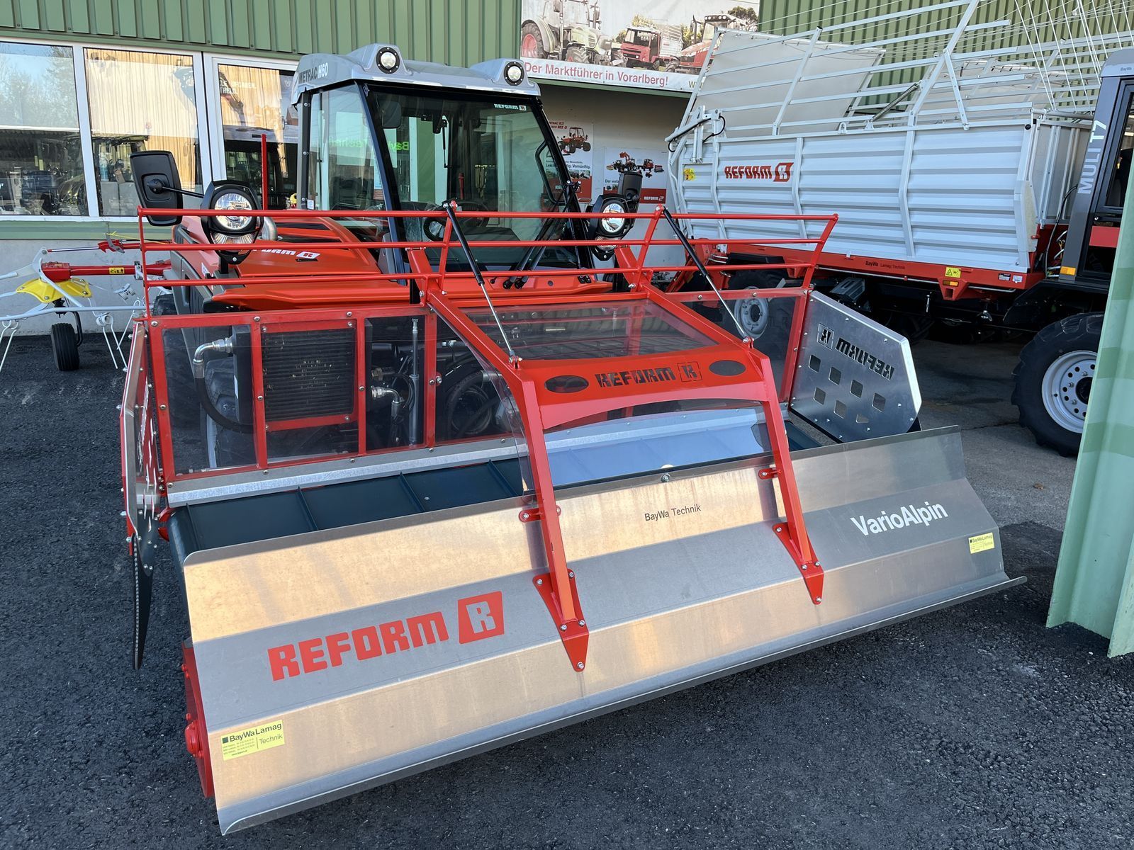 E-FARM: REFORM 250 varioalpin pickup-schwader - Tedder - id 5FKJMDK - Year of construction: 2023 - Austria