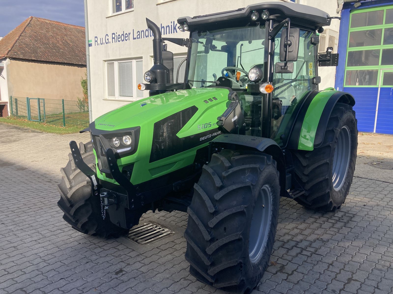Deutz-Fahr 5105 Plus Keyline Tractor €58,250