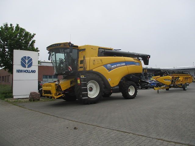 E-FARM: New Holland cx 8.70 - Combine harvester - id G2MLIQA - Year of construction: 2023 - Engine hours: 34,Engine power (HP): 373.9,Germany