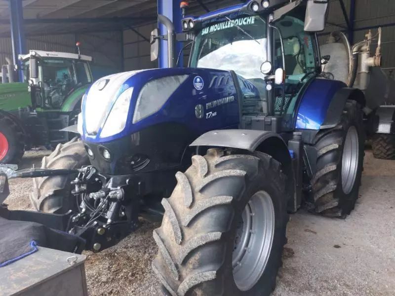 E-FARM: New Holland T7.165 S - Tracteur - id QWBQFC9 - Année: 2022 - Lecture du nombre d'heure: 2 000,Puissance du moteur (chevaux): 165,France