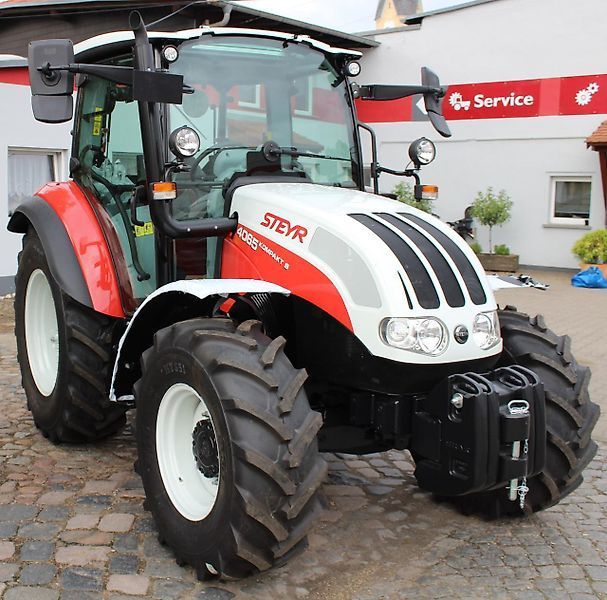 E-FARM: Steyr Kompakt 4065 S - Tracteur - id YWK8CKT - 44 000 € - Année: 2024 - Lecture du nombre d'heure: 1,Allemagne