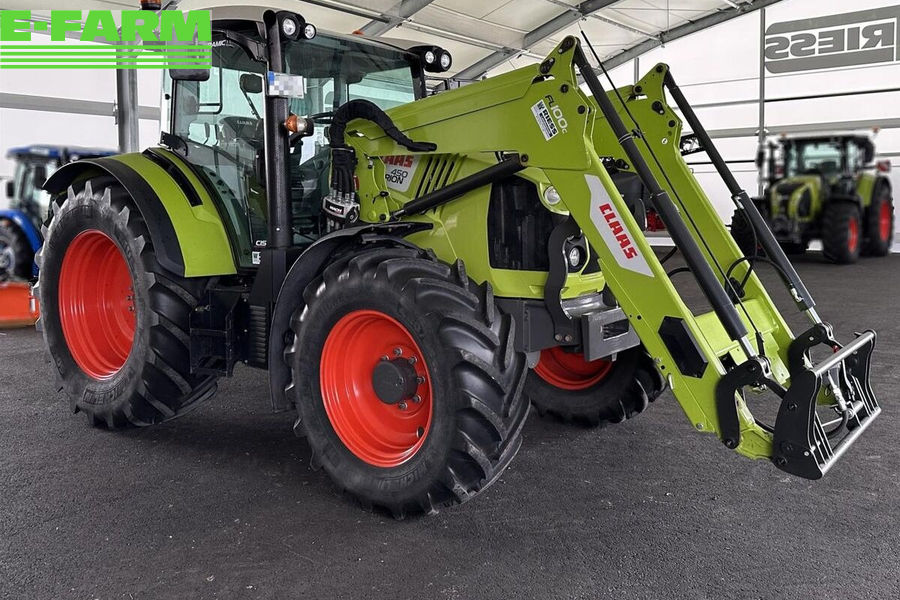 ESSAI] Claas Arion 450 Hexashift – « Un tracteur taillé pour la polyculture  élevage »