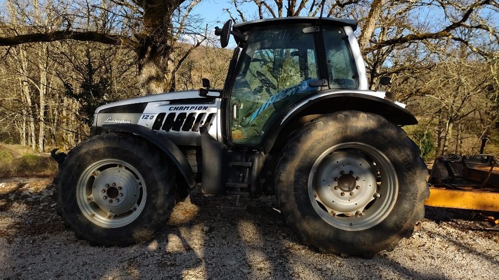 E-FARM: Lamborghini Champion 120 - Trattore - id FNSQIDH - Anno di costruzione: 2000 - Ore: 7.850,Potenza del motore: 120,Francia