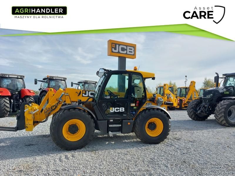 E-FARM: JCB 541-70 AGRI Pro - Manipulador telescópico - id 7C8ITK2 - Año: 2016 - Horas: 4496,Potencia del motor: 145,Polonia