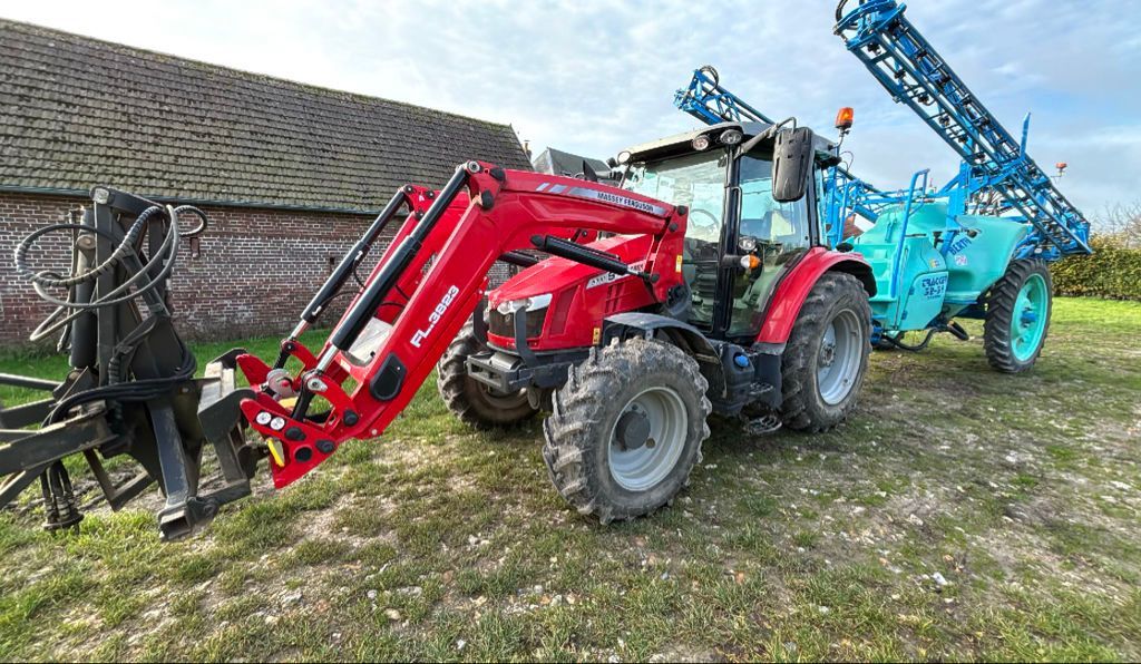Massey Ferguson 5711 Traktor 78 000 €
