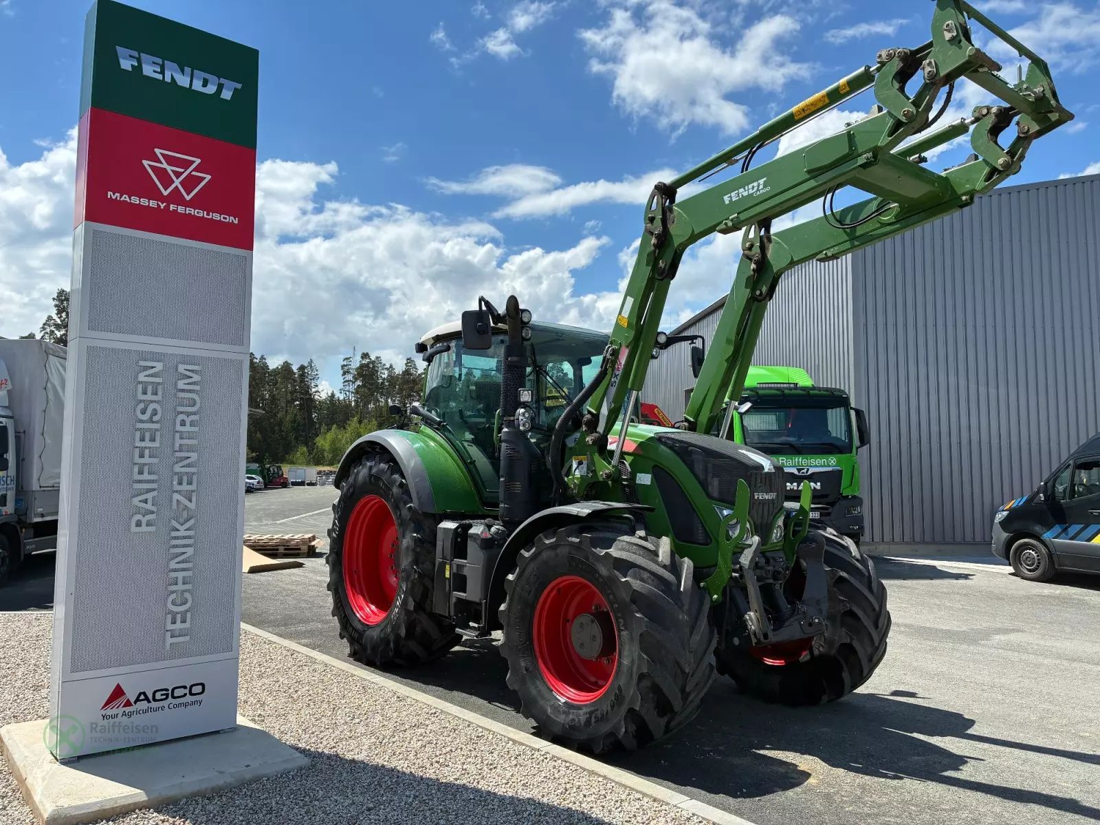 Fendt 718 Vario Profi Plus Tractor 96.639 EUR