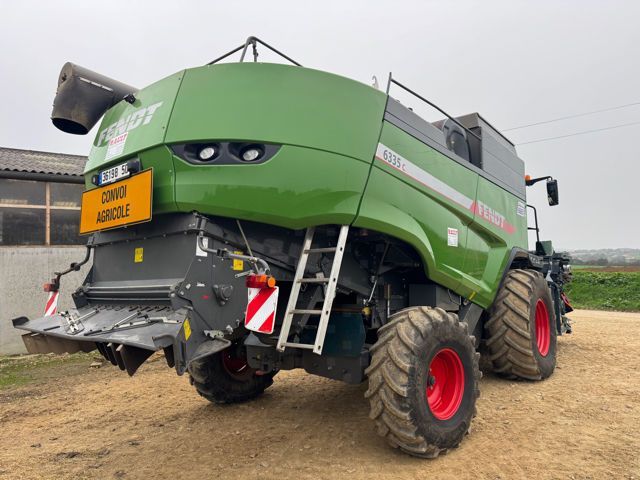 E-FARM: Fendt 6335 C - Cosechadora - id MITFIEX - 145.000 € - Año: 2023 - Horas: 950,Francia