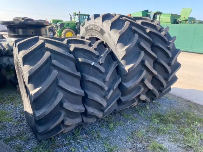 E-FARM: BKT 650/65r42 - Ruedas y orugas - id IV4ENLA - 6500 € - Año: 2017 - Francia