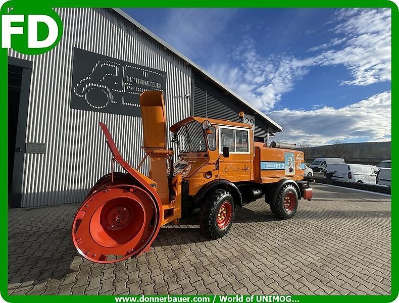 Mercedes-Benz unimog schneefräse , unimog snowblower, erst 980 km, wie neu sammlerstück, rariät mit hydrostat Моторно превозно средство