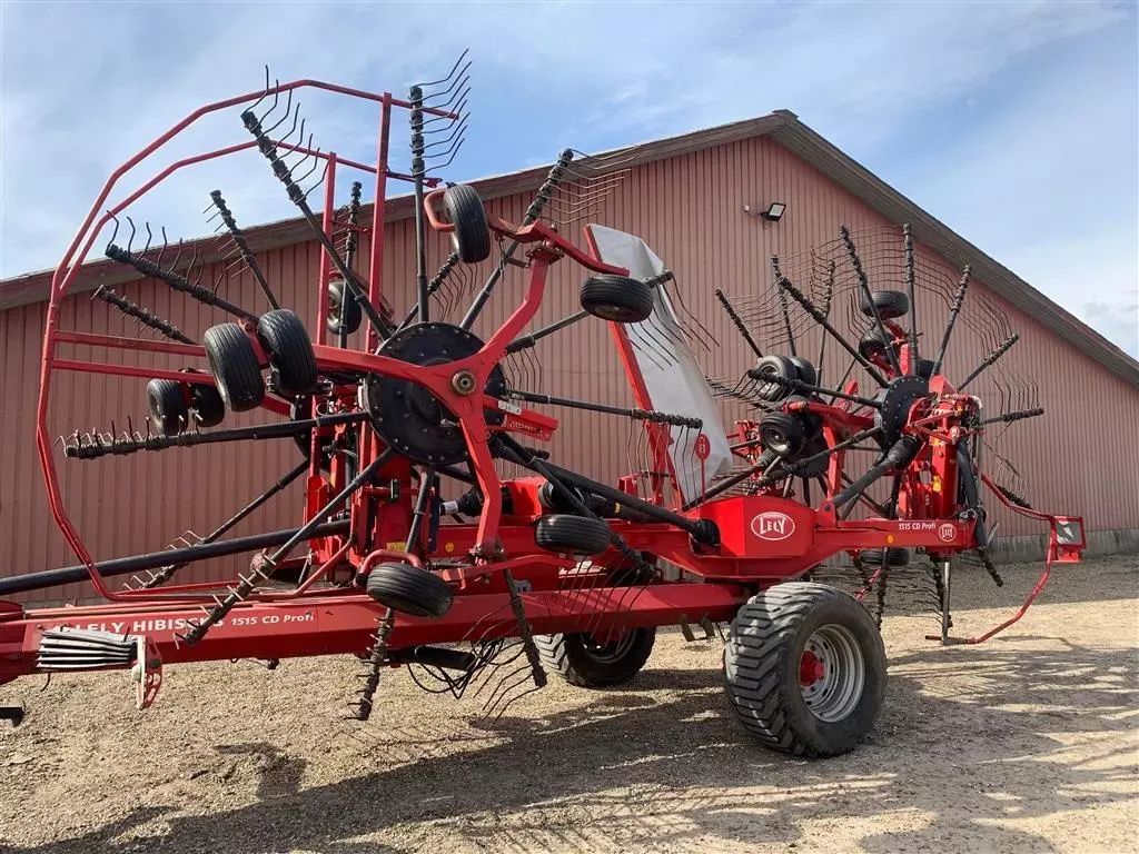E-FARM: Lely hibiscus 1515 cd profi - Rake - id CUDH7M1 - €19,976 - Year of construction: 2012 - Denmark