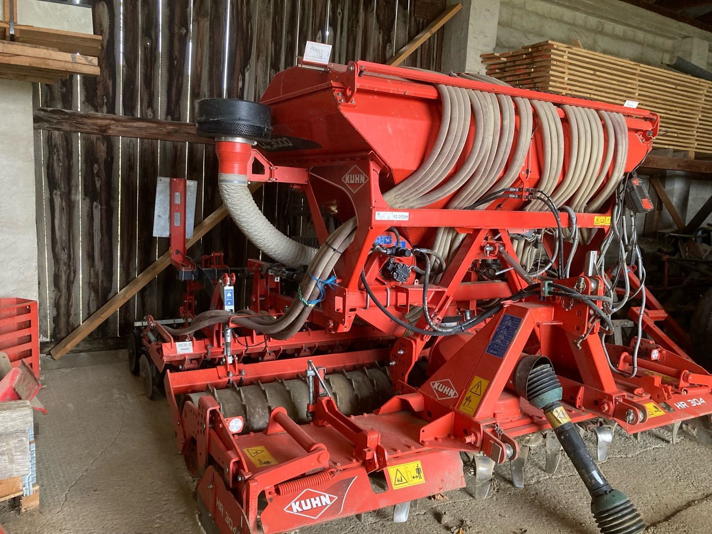 E-FARM: Kuhn Combiliner Venta - Semoir complémentaire - id VD6WMMR - 24 167 € - Année: 2015 - Autriche