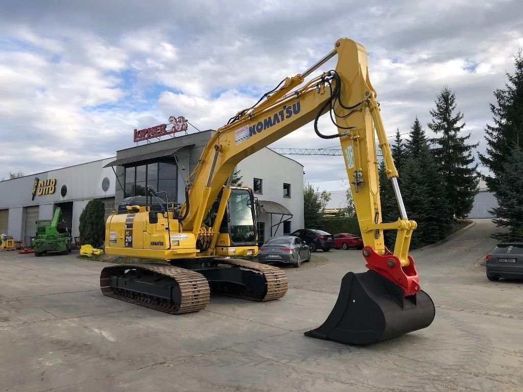 KOMATSU pc210lc-11 Escavatore cingolato 100.000 €