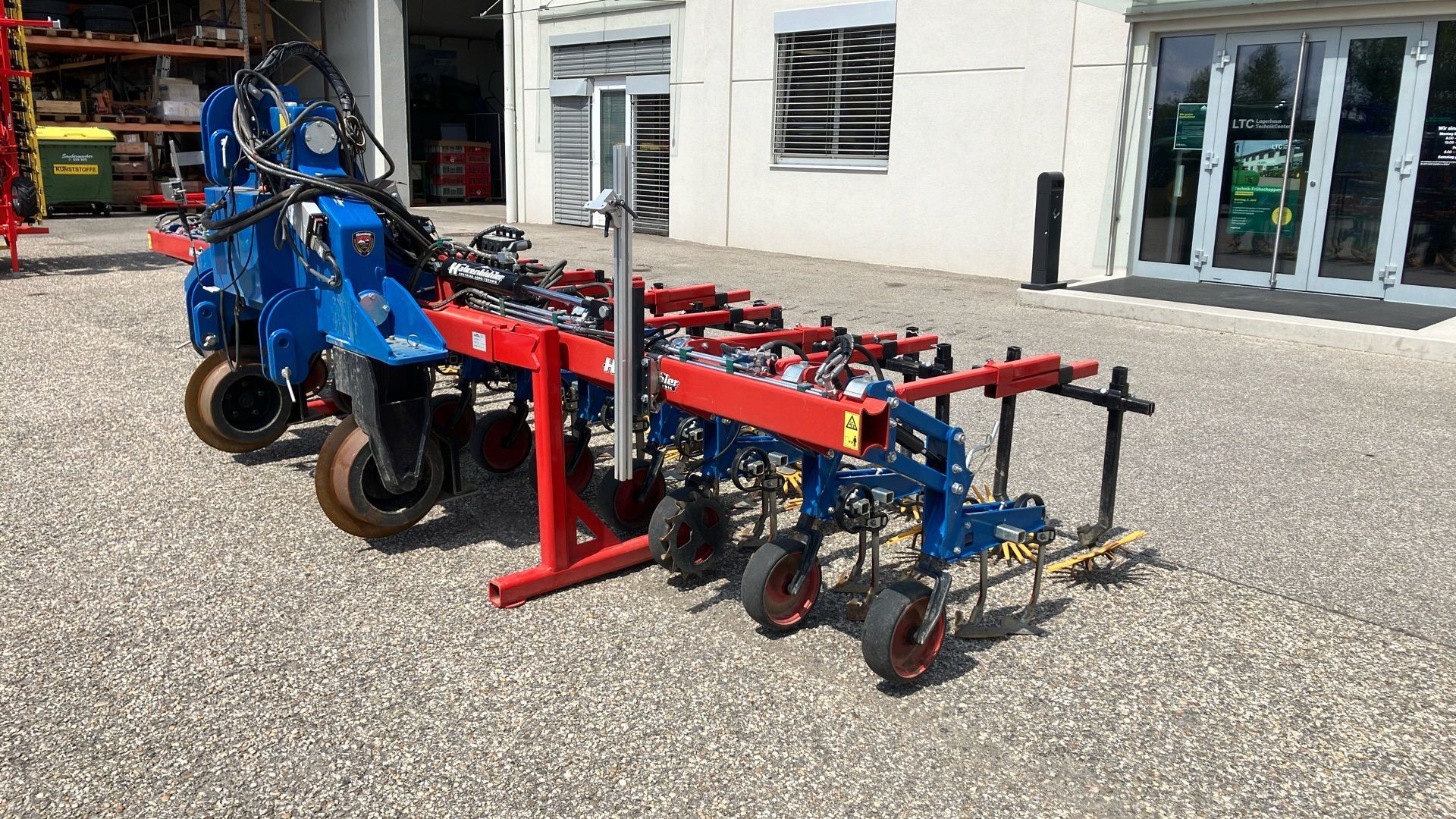 E-FARM: Hatzenbichler Heck Hackgerät 12x 50 - Mechanical weed control - id 6MQY6TU - €32,917 - Year of construction: 2017 - Austria
