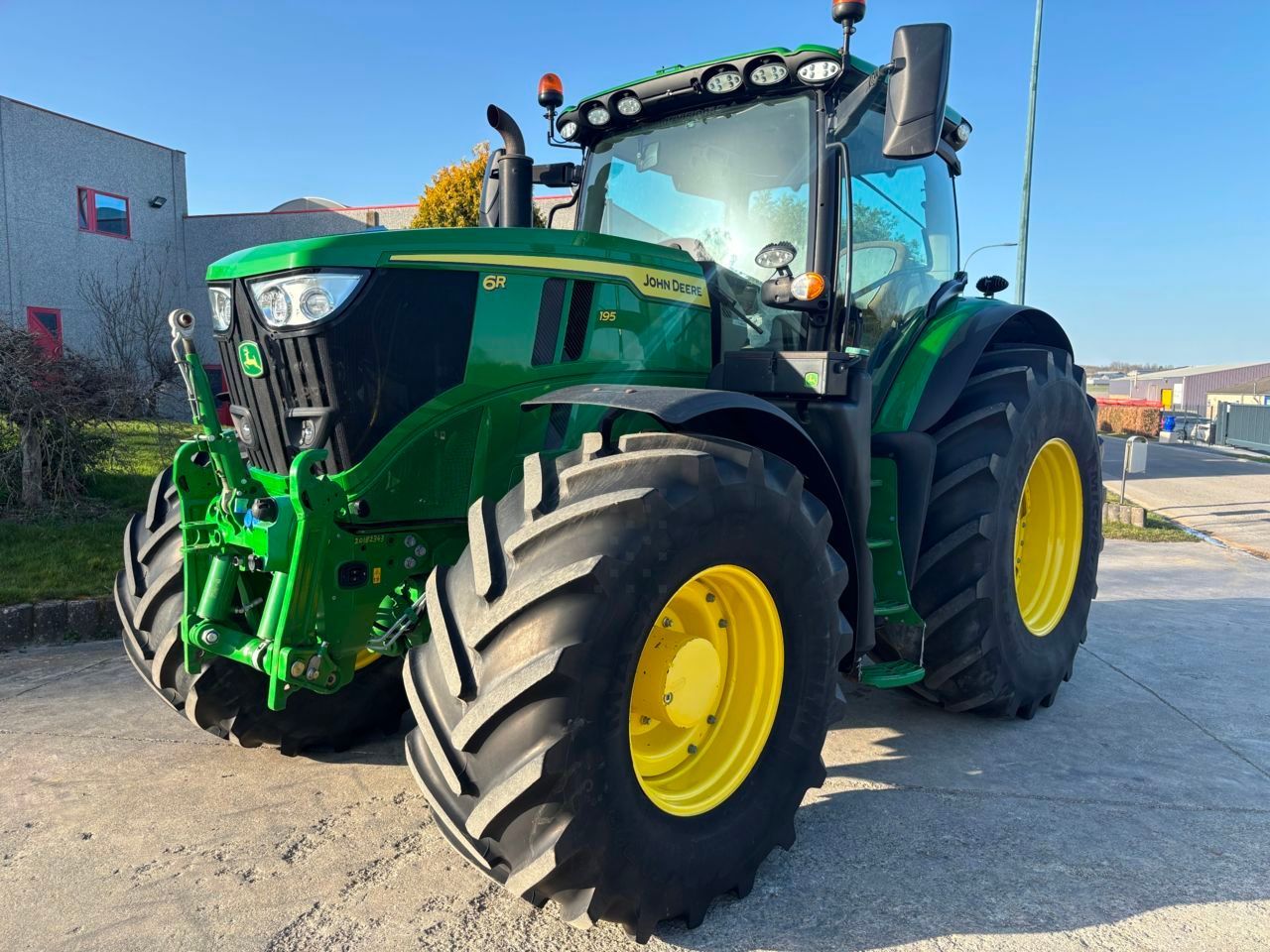 John Deere 6R 195 Tractor
