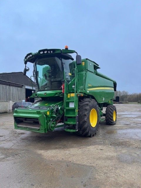 E-FARM: John Deere T670 - Mähdrescher - id DULHMWW - 243.392 € - Baujahr: 2021 - Vereinigtes Königreich