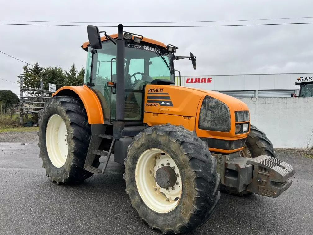 E-FARM: Claas ares 825 rz - Tractor - id PENUKQ2 - 26.000 EUR - Anul: 2001 - Citeste ore: 6.149,Muterea motorului: 185,Franța
