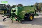 John Deere C441R baler €52,380