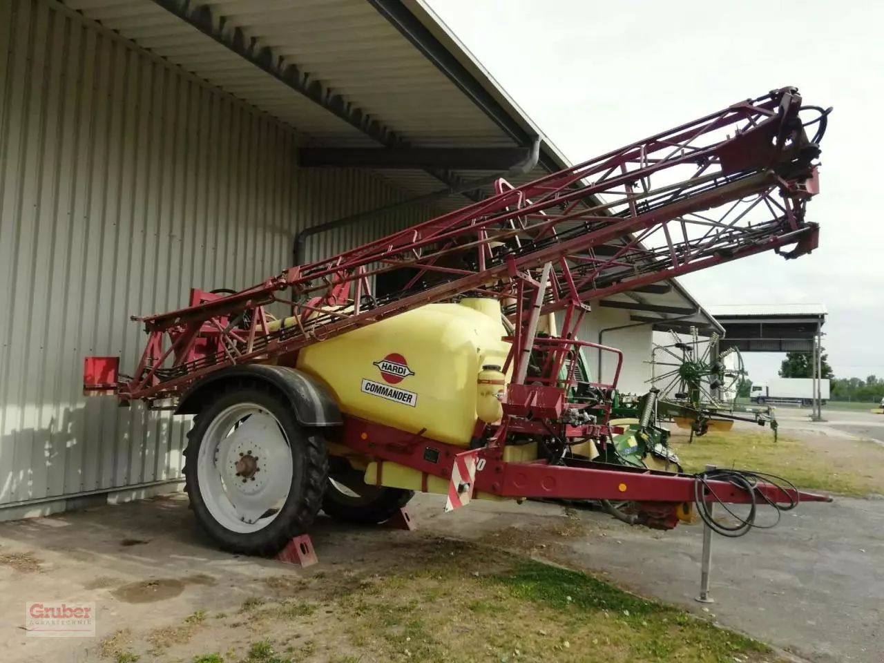 E-FARM: Hardi commander 4200 - Sprøjte - id QS5THDN - 13.500 € - Produktionsår: 1999 - Tyskland