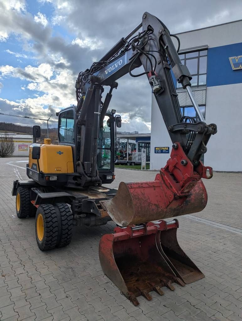 VOLVO ew 60 e Koparka kołowa 59 500 €