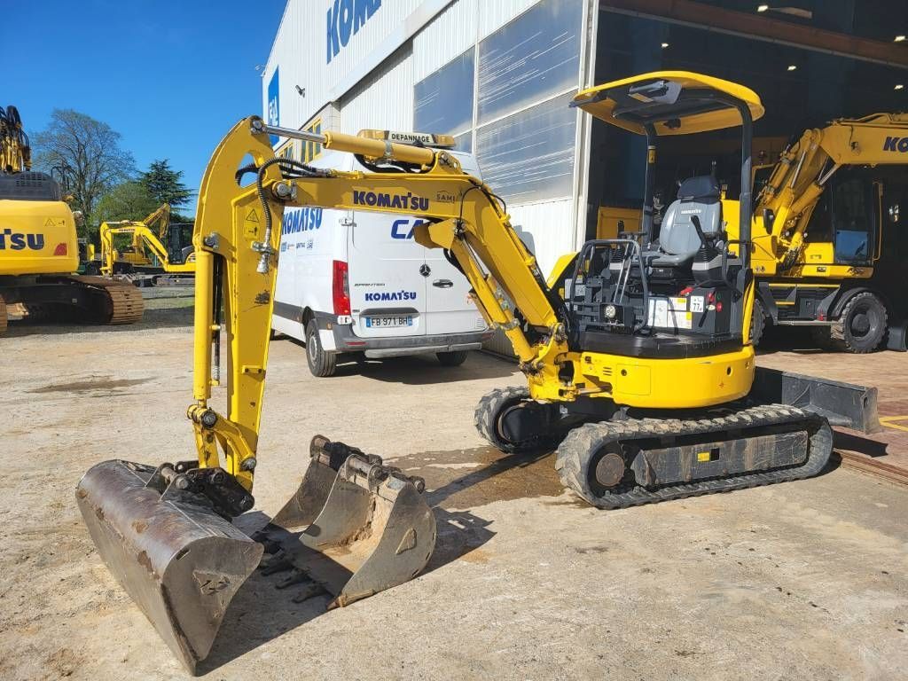 KOMATSU pc26mr-5 Мини-экскаватор 24 500 €