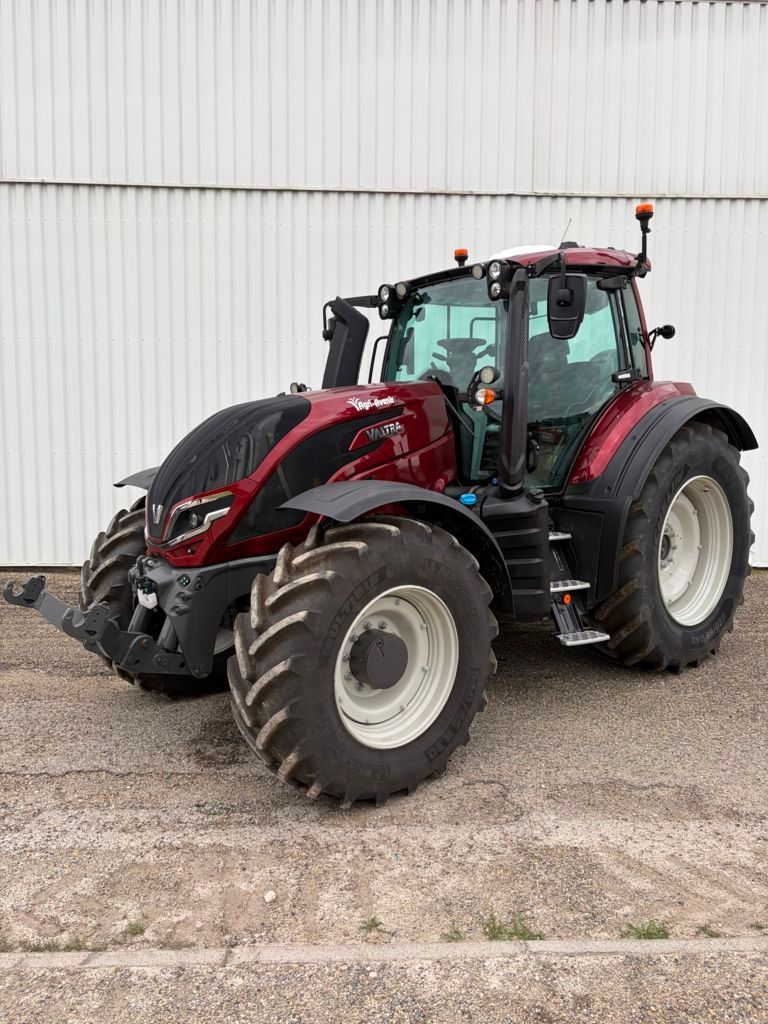 Valtra T 175 ED Tractor €149,000