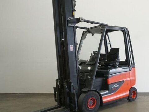 E-FARM: Linde e 20/600 h 387 - Carrello elevatore - id NCRVBCE - 20.900 € - Anno di costruzione: 2018 - Ore: 4.530,Germania