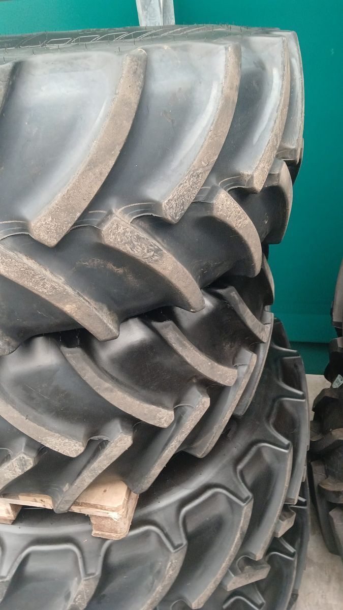 E-FARM: Mitas 650/65r28+540/65r38 kompletträder - Hjul og spor - id SHSF5ZI - 5.878 € - Østrig