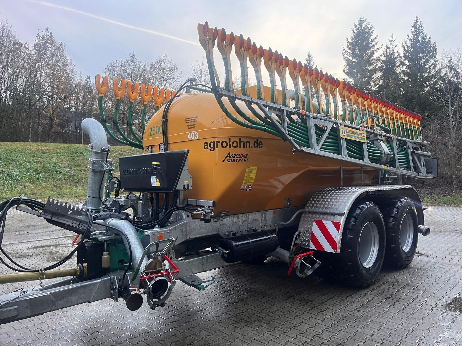 ZUNHAMMER mke 12,5 pu mit 15m glidefix mit doppeldüse Cysterna 93 000 €