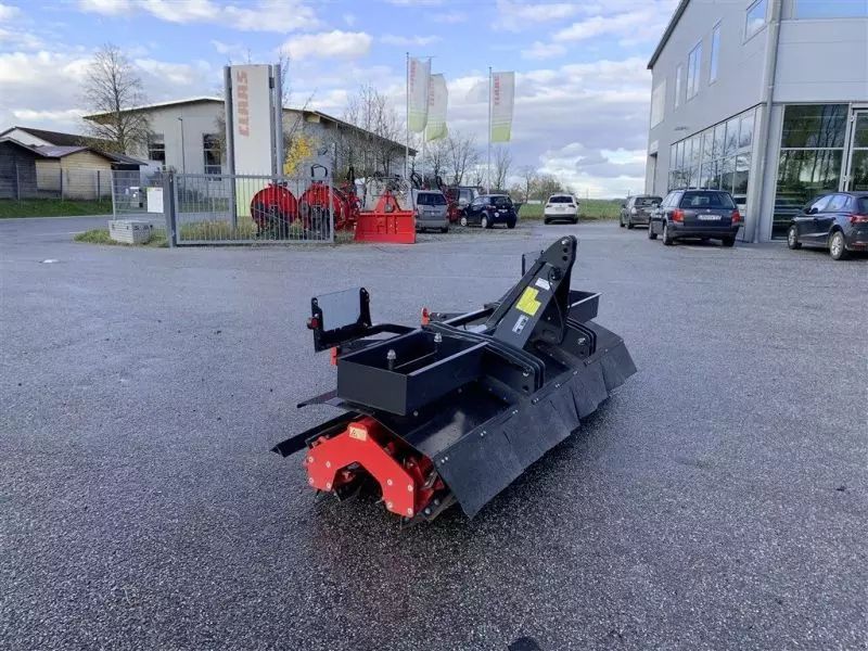 SAPHIR sc 300 Presses and roller €5,900