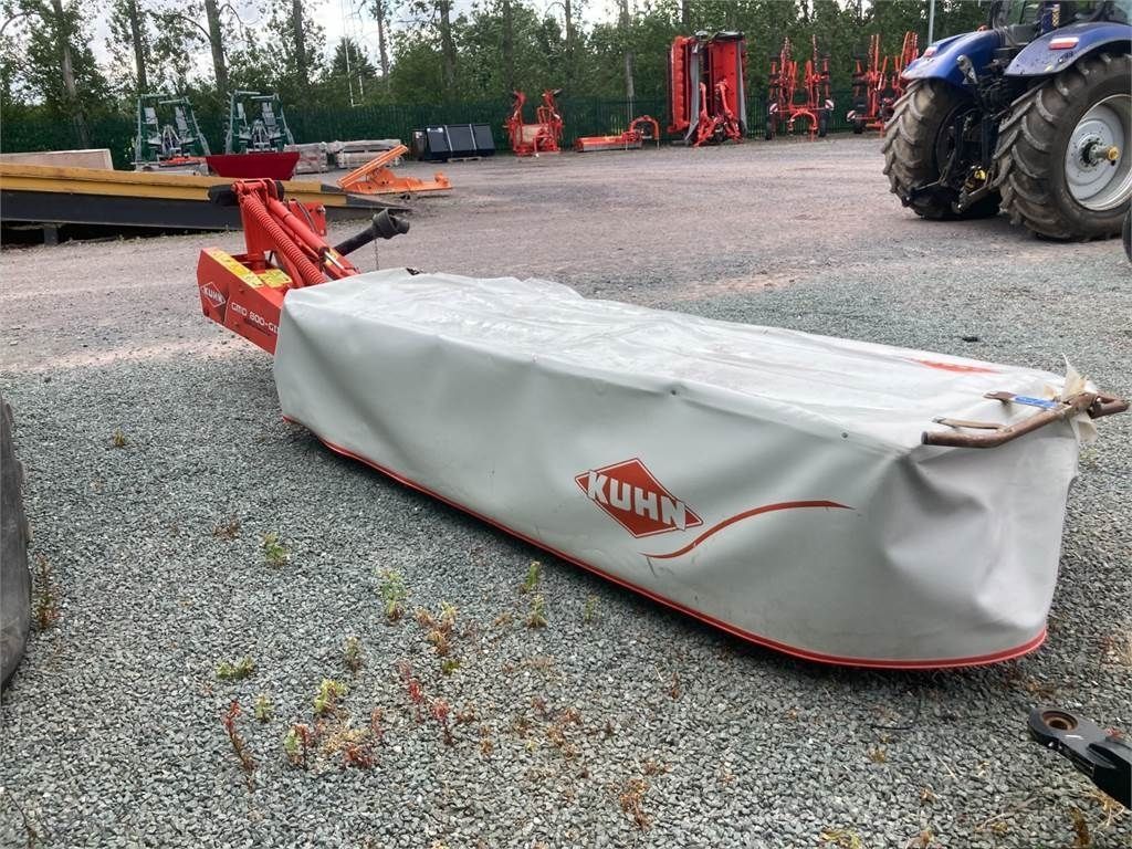 E-FARM: Kuhn gmd800 g11 - Mower - id XVNWRA9 - Year of construction: 2011 - United Kingdom