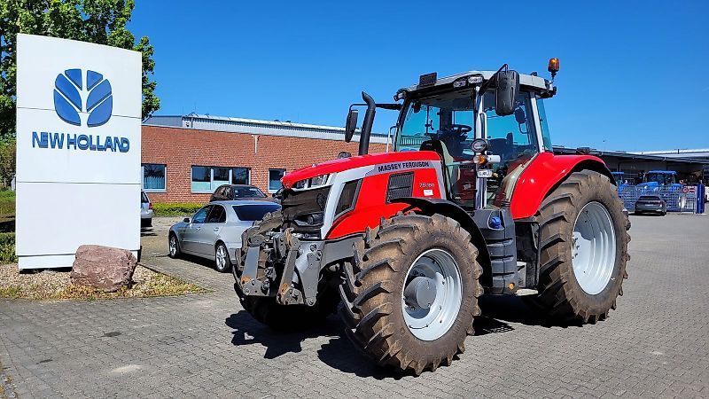 Massey Ferguson 7S.180 Traktor 125 000 €