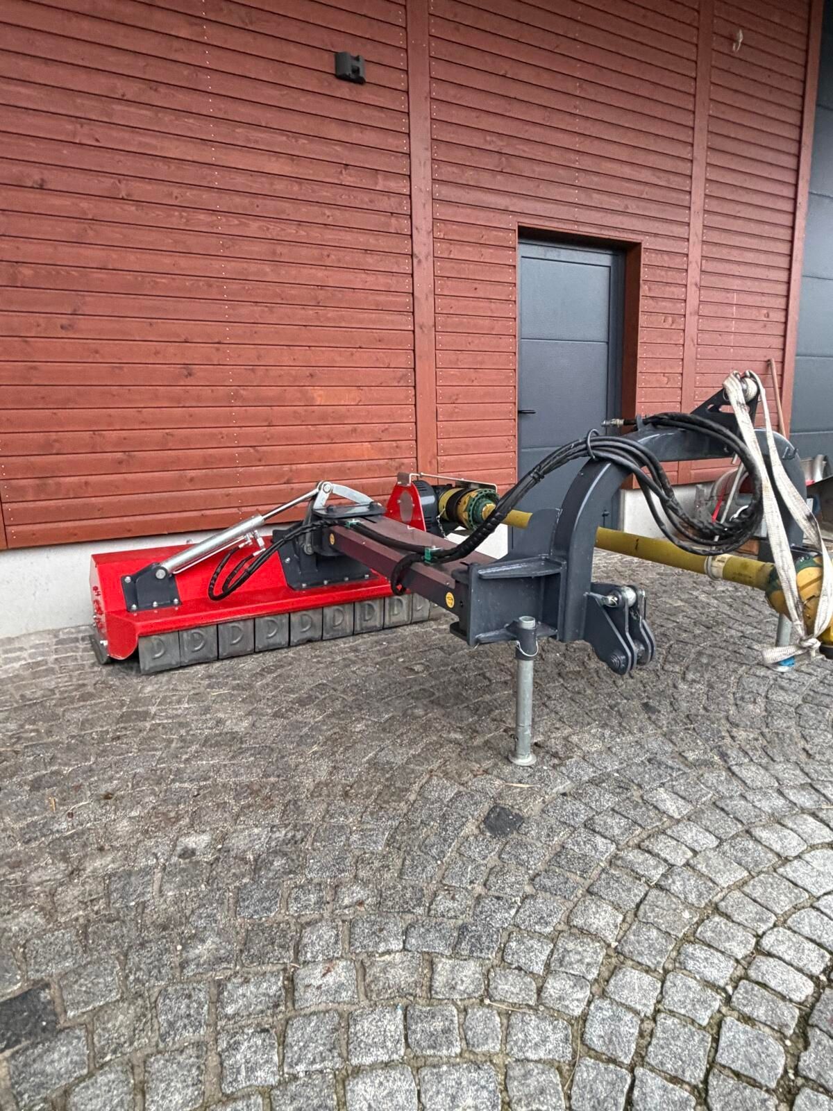 Dragone Topper €8,500