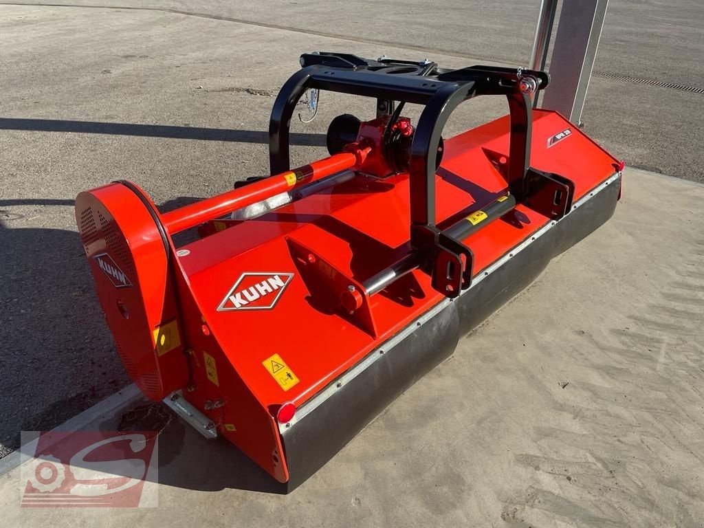 Kuhn BPR 28 topper €7,167