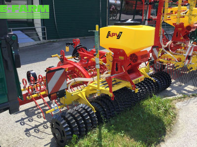 E-FARM: APV grünlandkombi gk300m1 - Complementary Seeder - id MYAIJYJ - €15,750 - Engine power (HP): 200