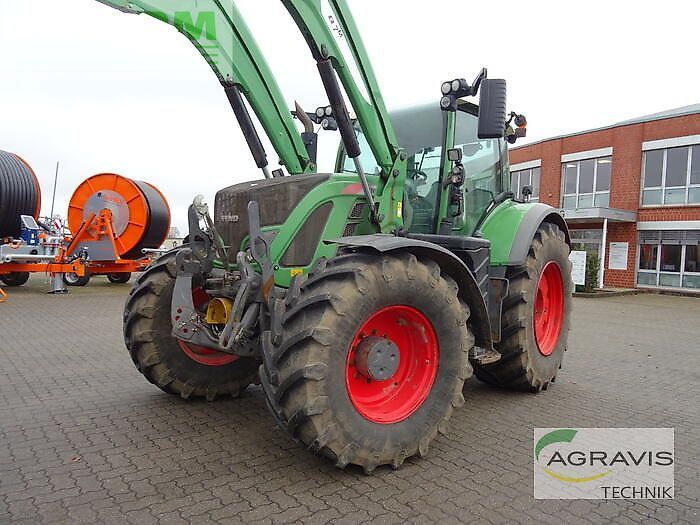 Fendt 718 Vario Tractor 72.000 EUR