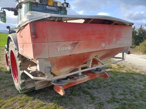 E-FARM: Kuhn axis 30.1 w - Разбрасыватель удобрений - id JPMANQI - Год выпуска: 2017 - Италия