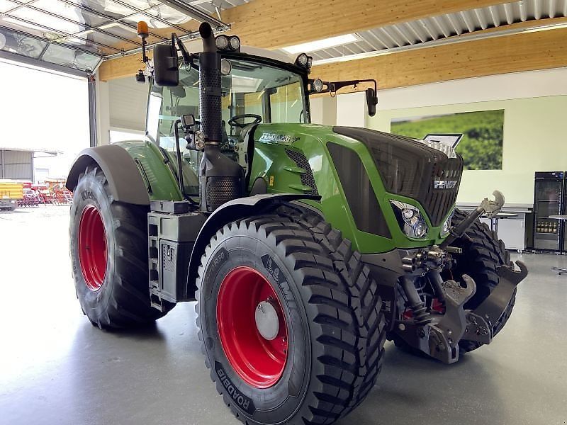 E-FARM: Fendt 826 Vario ProfiPlus - Traktor - id EQJE5UD - 92.017 € - Baujahr: 2016 - Abgelesene Motorstunden: 7.113,Motorleistung (PS): 265,Deutschland
