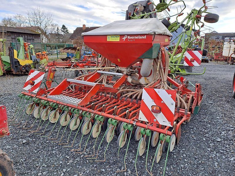 Kverneland accord ng 300 + h4 da Siewnik rzędowy/agregat uprawowo-siewny 12 521 €