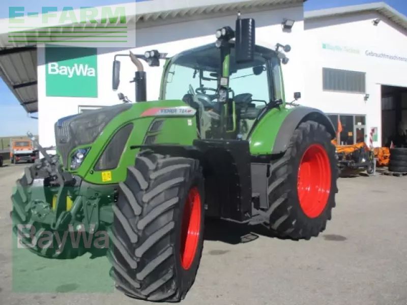 Fendt 724 Vario Profi Plus Tractor €125,126